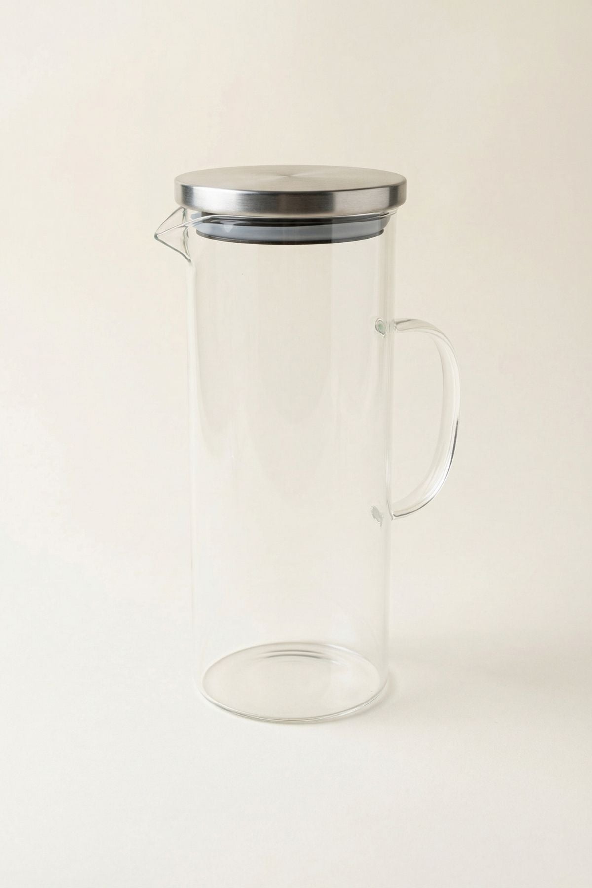 Metal Kapaklı Borosilikat Cam Sürahi - 1.5 Litre