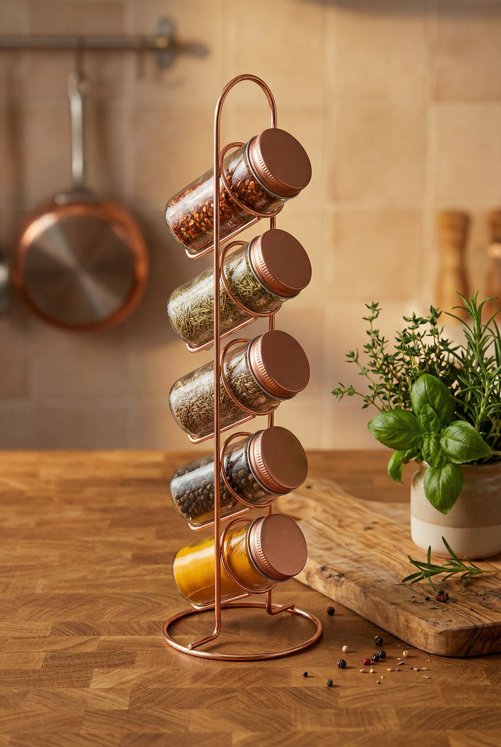 5'li Metal Standlı Baharatlık Seti – Bakır Renk (92 ml x 5)