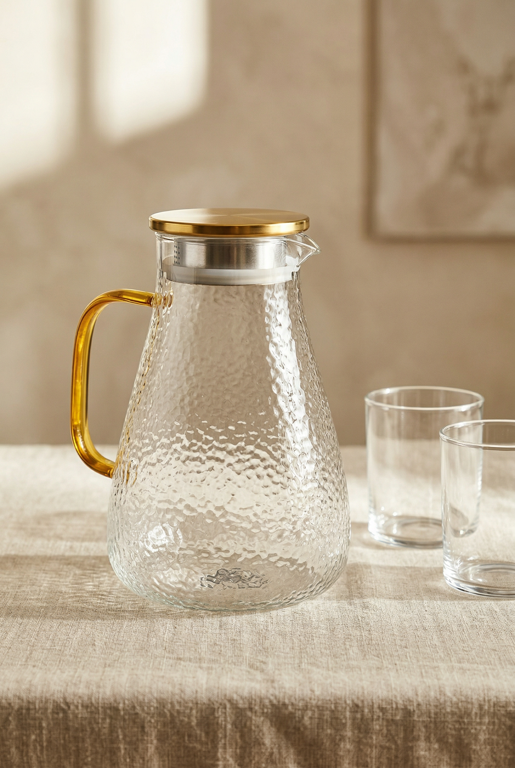 Gold Kapaklı Cam Sürahi - 1,8 Litre