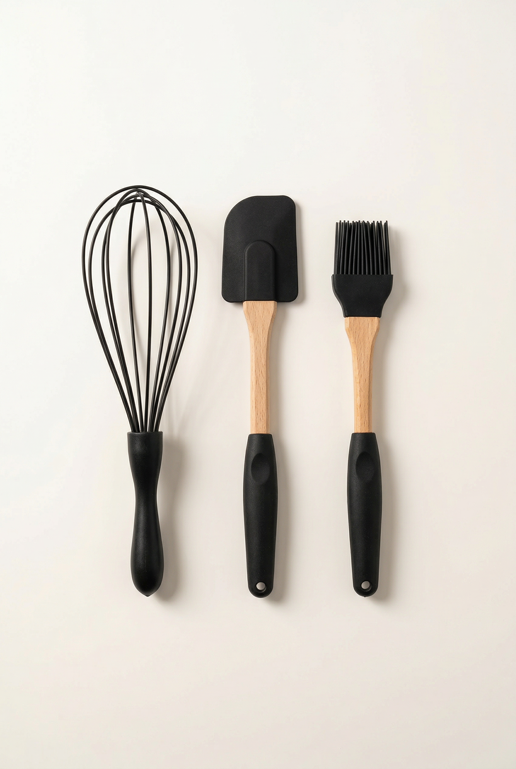 3’lü Silikon Mutfak Seti – Çırpıcı, Spatula ve Fırça / Siyah
