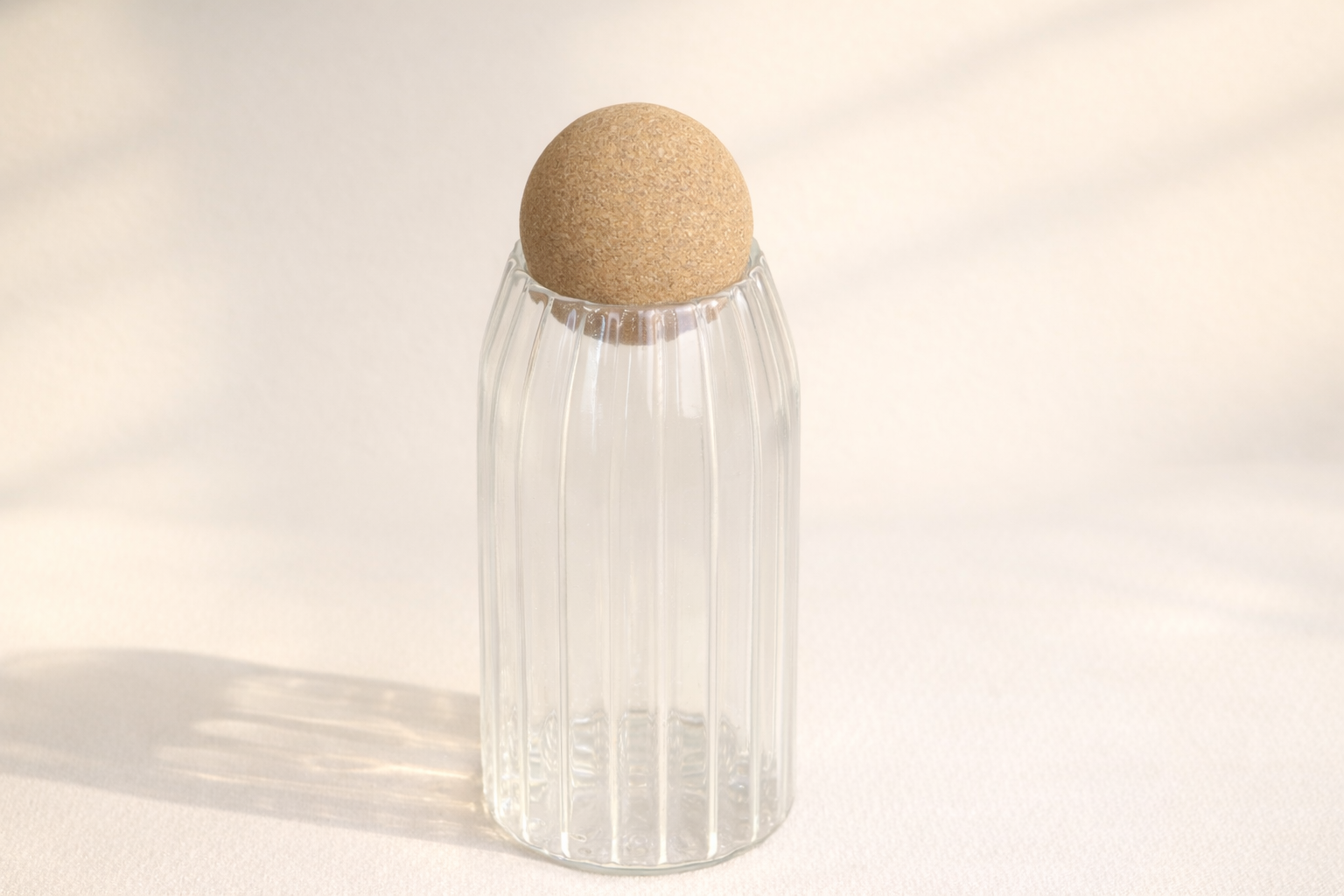520 Ml Mantar Kapaklı Rölyefli Cam Kavanoz - 15 Cm