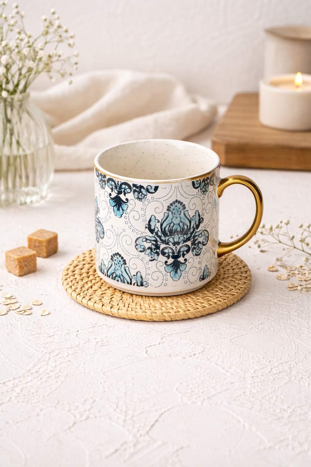 Yaldızlı Kabartma Desenli Porselen Kupa - Turkuaz - 335 ML